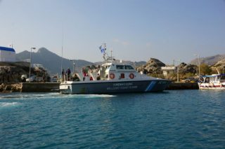 Επιχείρηση διάσωσης προσφύγων έξω από τη Ρόδο