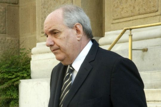 Στους πολιούχους
