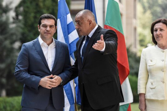 Σταθερότητα και συνεργασία