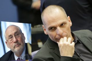 ΑΡΘΡΟ Γ. Βαρουφάκη: Τι θα κάνουμε με το ευρώ;