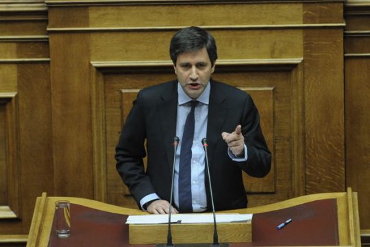 Αναδίπλωση κυβέρνησης για ΕΛΣΤΑΤ