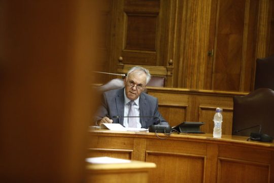 Χαμηλές προσδοκίες για το χρέος