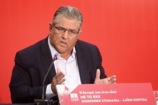 «Κάλπικη η αντιπαράθεση ΣΥΡΙΖΑ-Νέας Δημοκρατίας»