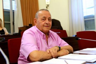 «Ημουν βλάκας με περικεφαλαία, όταν η διαπλοκή καταλήστευε τη χώρα»