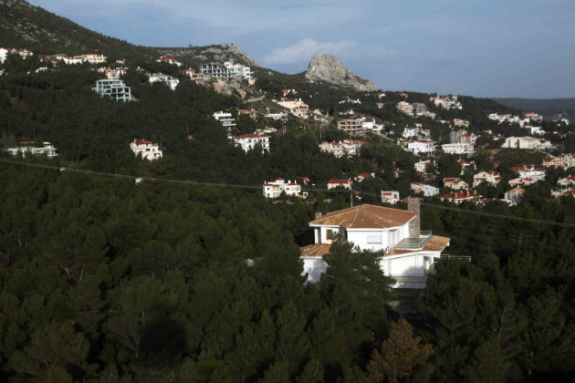 Σε δημόσια διαβούλευση το νομοσχέδιο για τα αυθαίρετα