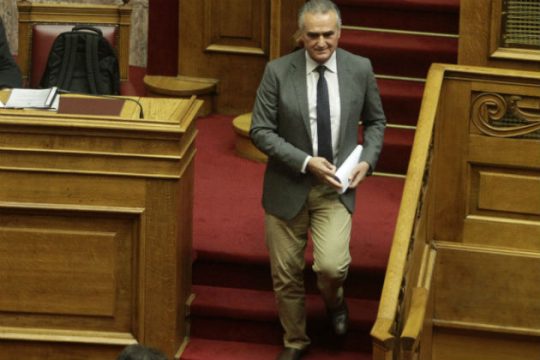 Παρερμηνεία ή εκτός γραμμής;
