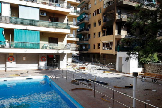 Νεκρή μία γυναίκα από έκρηξη στη Βαρκελώνη