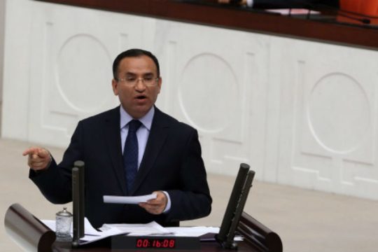 Γέμισαν οι φυλακές, θα γεμίσουν και τα δικαστήρια