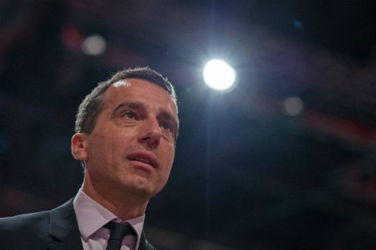 «Οι πολυεθνικές πληρώνουν λιγότερους φόρους από τις καντίνες»