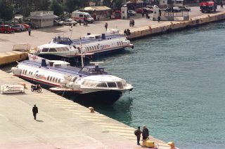 Ταλαιπωρία για 123 επιβάτες του «Φλάινγκ Ντόλφιν 18»