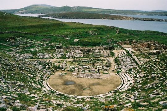 Παράσταση στο αρχαίο Θέατρο της Δήλου