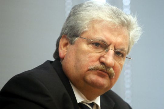 Διακοπή δίκης εξαιτίας αδιαθεσίας του Διώτη