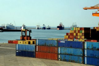 Μειώθηκε η δύναμη του εμπορικού στόλου
