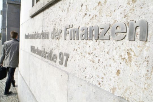 «Από το 2018 κάθε συζήτηση για το χρέος»