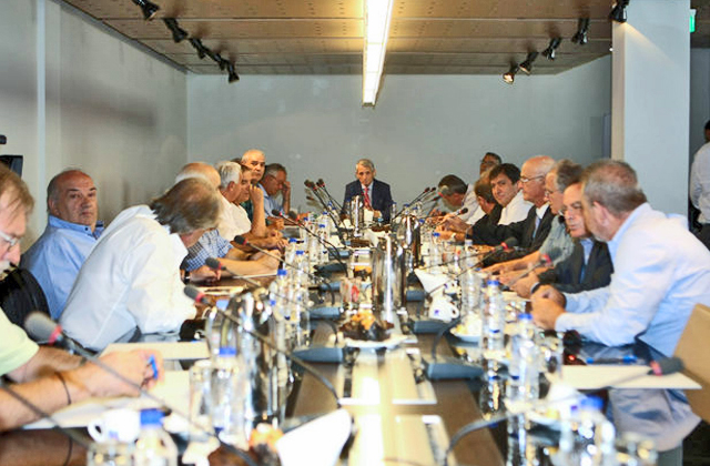 Οταν επιβάλλεται η νομιμότητα…