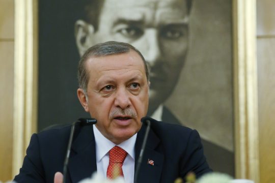«Η Άγκυρα δεν μπορεί να αγνοεί τη Συνθήκη της Λωζάνης»