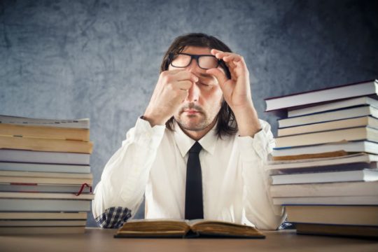 «Θα σεβαστεί η Κομισιόν τη βούληση των κοινωνικών εταίρων στα εργασιακά;»