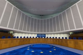 Παραπομπή για τα τοξικά απόβλητα