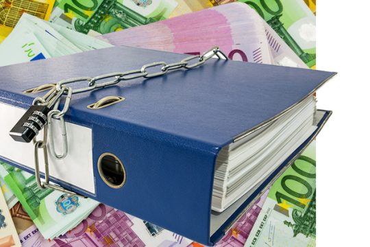 Έλεγχος σε πλούσιους ιδιοκτήτες πτωχευμένων εταιρειών