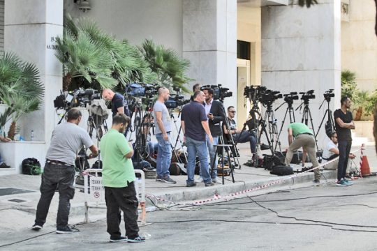 Κυνηγώντας σκιές στην Καλλιθέα