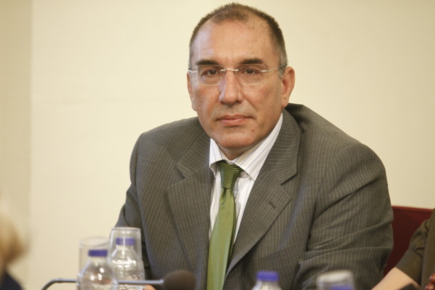 Ποιος μιλάει!