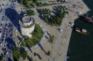 17χρονος άνδρας ο νεκρός στη θαλάσσια περιοχή μπροστά στον Λευκό Πύργο