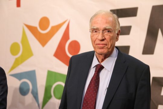 Αναδίπλωση και… «αλλοίωση»
