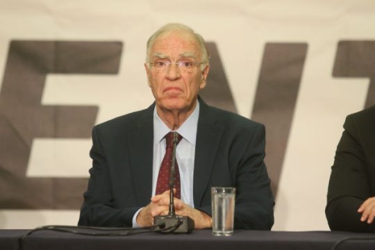 Καταγγελίες Λεβέντη για τις δημοσκοπήσεις