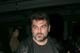 Ρώτησε «τι συμβαίνει;» και τον… λήστεψαν