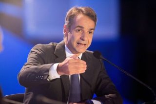 Ολομέτωπη επίθεση στο πεδίο της ηθικής