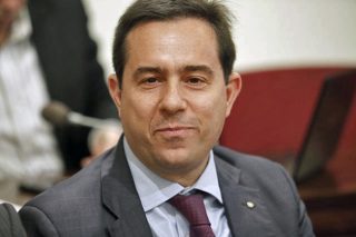 Δικαιολογούν τα αδικαιολόγητα