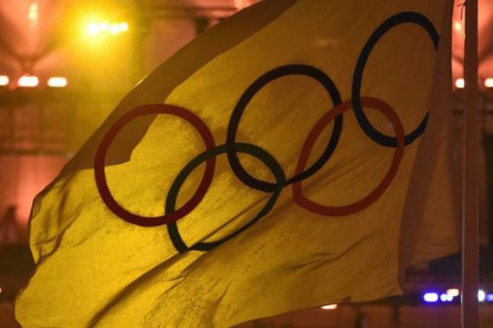 Η «Ωραία Ελένη της Δύσης», η γυναίκα της Ινδίας και η πεινασμένη Βενεζουέλα