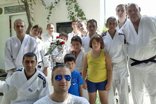 Οι τζουντόκα υποκλίνονται στην ανθρωπιά