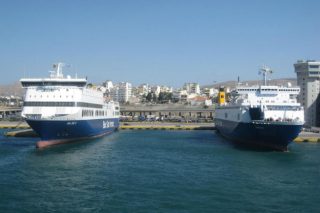 Φάρσα το τηλεφώνημα για βόμβα σε πλοία στον Πειραιά