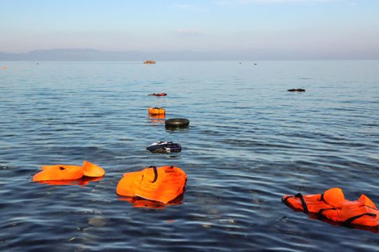 Μια καταδίκη για διακίνηση προσφύγων και το μπέρδεμα με τις καταθέσεις