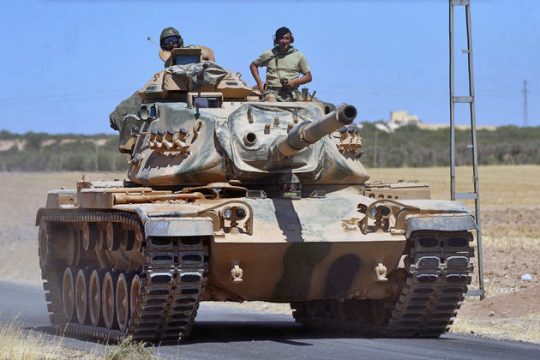 Ασαντ και Τουρκία επελαύνουν στη Συρία
