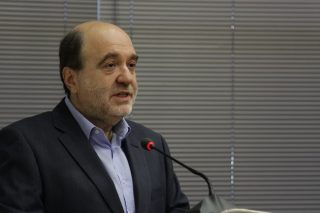 «Πρέπει να λύσουμε τα προβλήματα της κοινωνίας, όχι της Αριστεράς»