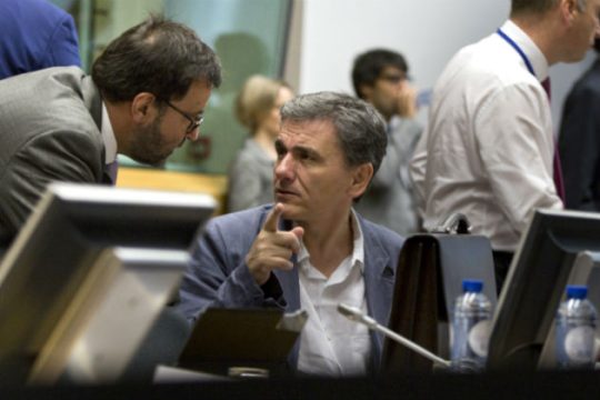 Τετ α τετ Τσακαλώτου – Βελκουλέσκου για τα στοιχεία του ΔΝΤ