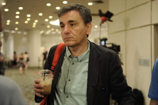 Φορολογικά και εργασιακά στο τραπέζι της διαπραγμάτευσης