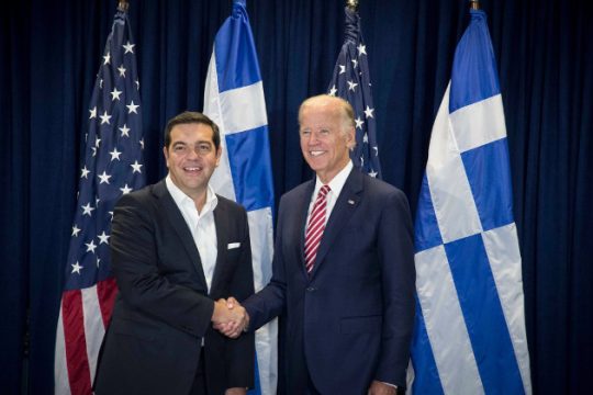 «Σταθερή λύση για το χρέος σημαίνει γρήγορη λύση»