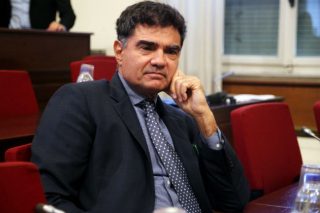 «Πώς θα επιβιώσουν τα 4 κανάλια με τα λεφτά που θα δώσουν για τις άδειες;»