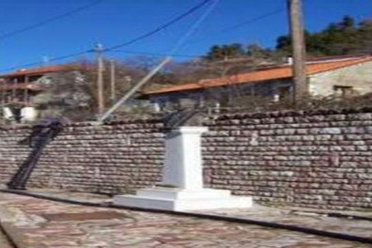 Μαθήματα δημοκρατίας αντί 650.000 ευρώ