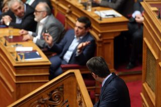 «Παραιτηθείτε, κύριε Τσίπρα»