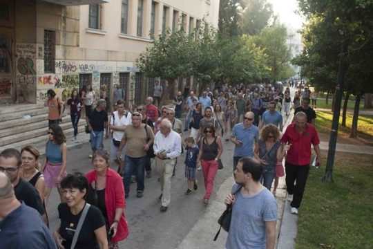 «Ξενάγηση» στα μονοπάτιατης φρίκης και της αντίστασης