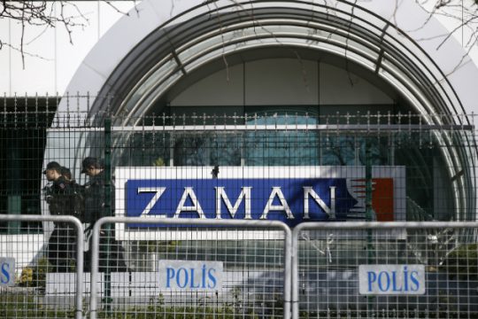 «Η Τουρκία μου ζήτησε να κάνω τον ρουφιάνο στην Zaman»