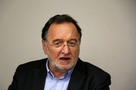 Ο Π. Λαφαζάνης διαψεύδει τις «ρωσικές δραχμές»