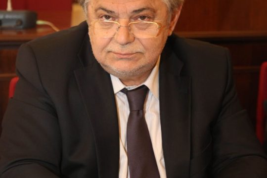 Το παρελθόν φοβίζει το ΠΑΣΟΚ