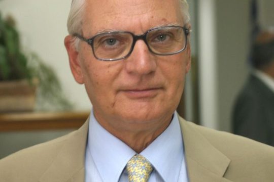 Παραίτηση του Π. Παραρά από την επιτροπή αναθεώρησης του Συντάγματος
