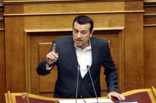 Έρχεται νομοθετική πρωτοβουλία της κυβέρνησης για τις άδειες