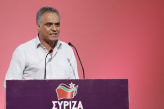 Νέα παντιέρα κατά των ιδιωτικοποιήσεων